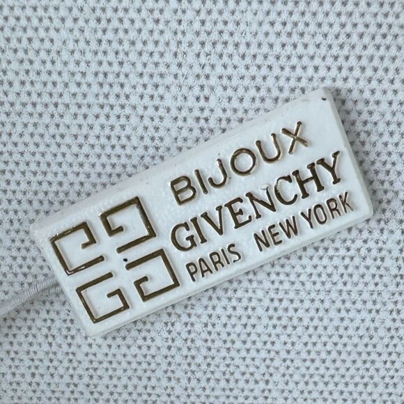 Bijoux Givenchy Gold Tone Rope Twist Bracelet 8" - Picture 5 of 13